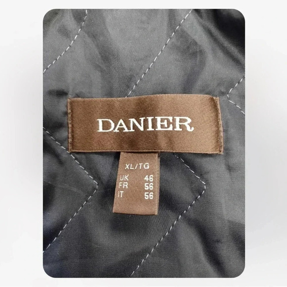 Danier Leather Lined Black Jacket Size XL - Picture 11 of 13